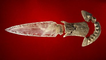 5,000-Year-Old Crystal Dagger Found In A Iberian Secret Prehistoric Tomb